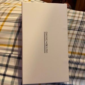 Dooney & Bourke Wallete